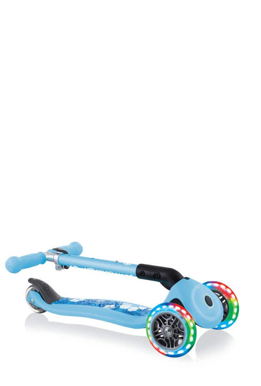 GLOBBER JUNIOR foldable fantasy lights - pastel blátt + Auka stöng 2 ára - 9 ára +